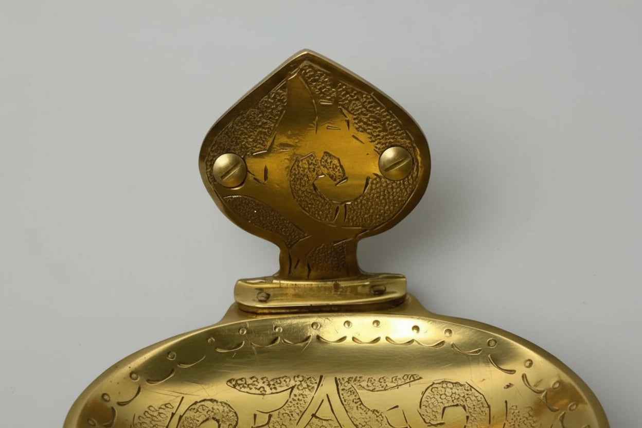 Brass Wall Soap Dish | Engraved finish
