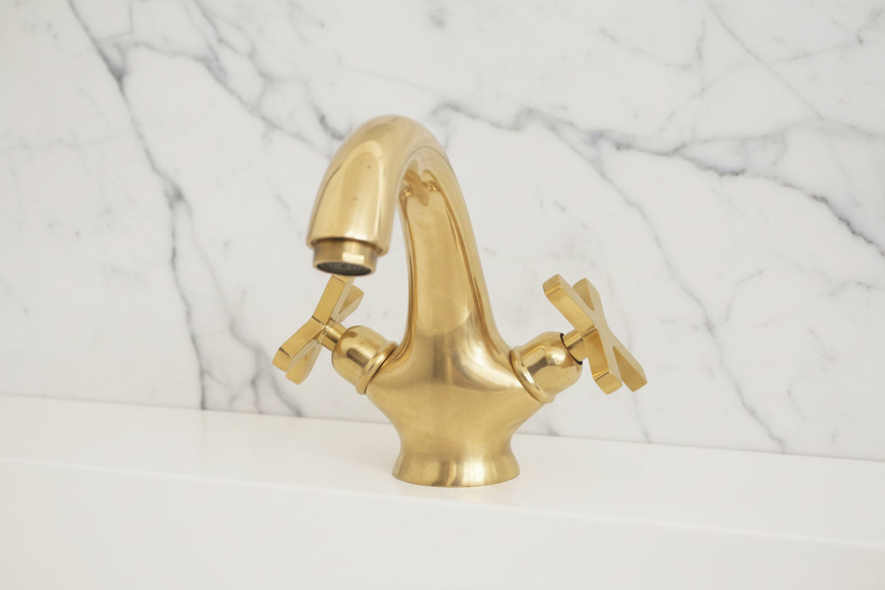 What_Included_Package_Brassanod