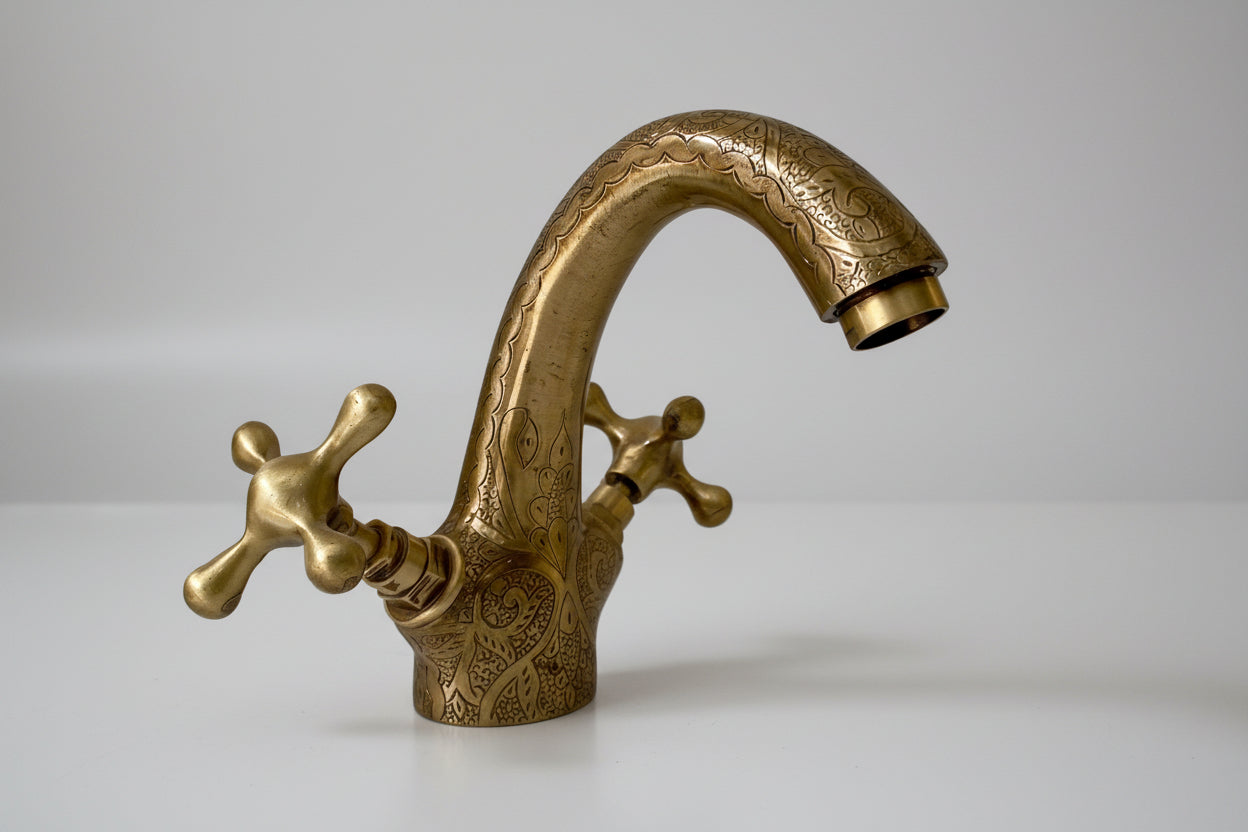 Handcrafted Oil-Rubbed Bronze Faucet for Elegant Bathrooms